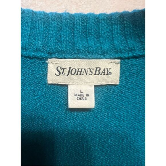 ST. John’s Bay Womans Pullover Low V Sweater Green Sz L NWT - Picture 3 of 8
